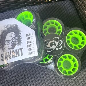Savant Green and Black Skate Wheels